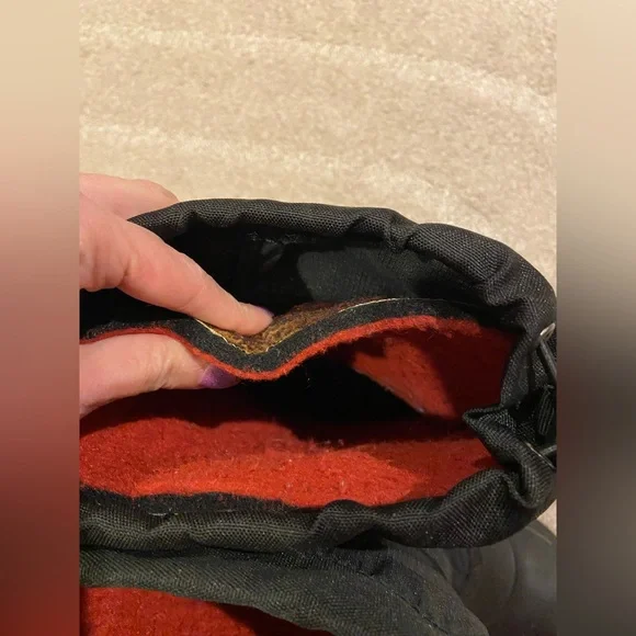 Kamik Waterproof Winter Boots Size 6 - Picture 10 of 12